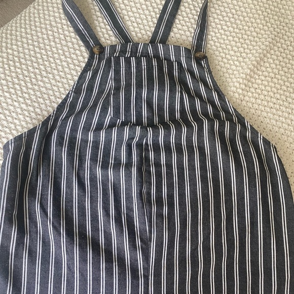 Maternity overalls - Picture 1 of 3